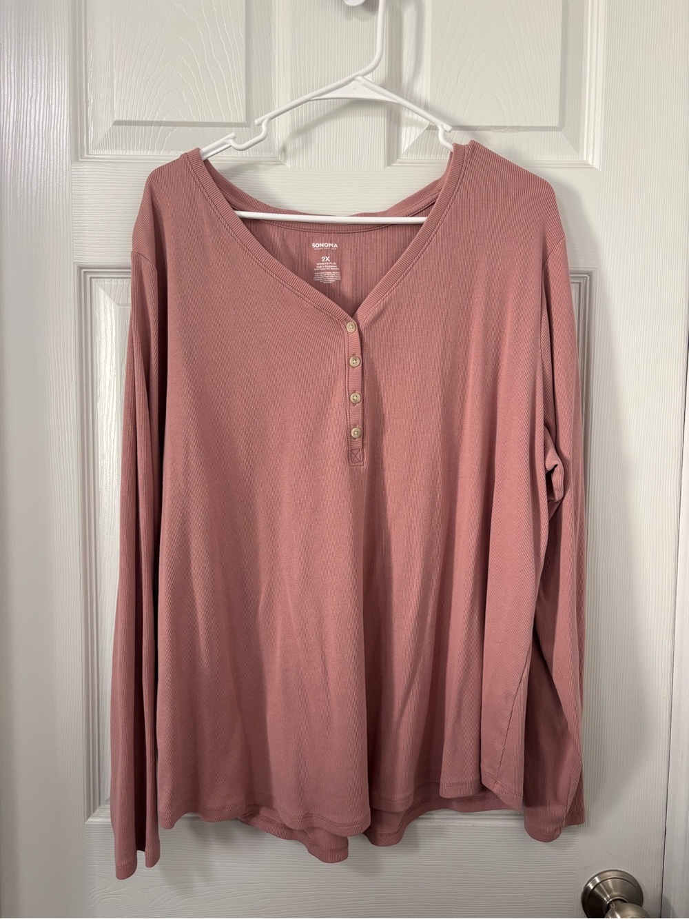 Sonoma Dusty Rose V-Neck Henley Long Sleeve Top